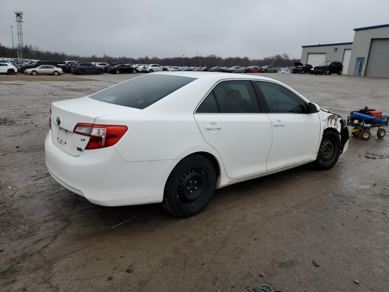 2012 TOYOTA CAMRY HYBR - Фото 3