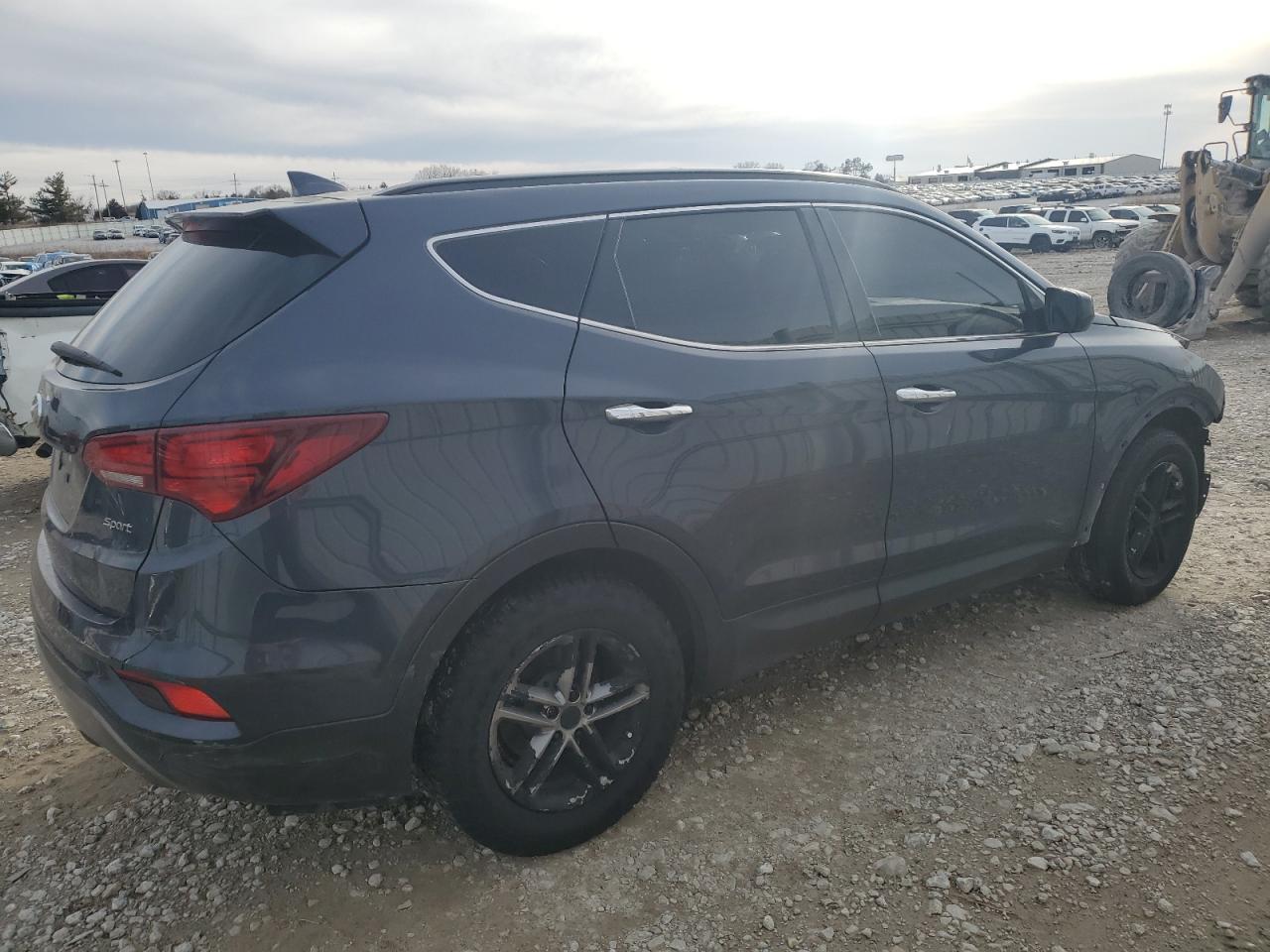 2017 HYUNDAI SANTA FE S - Фото 3
