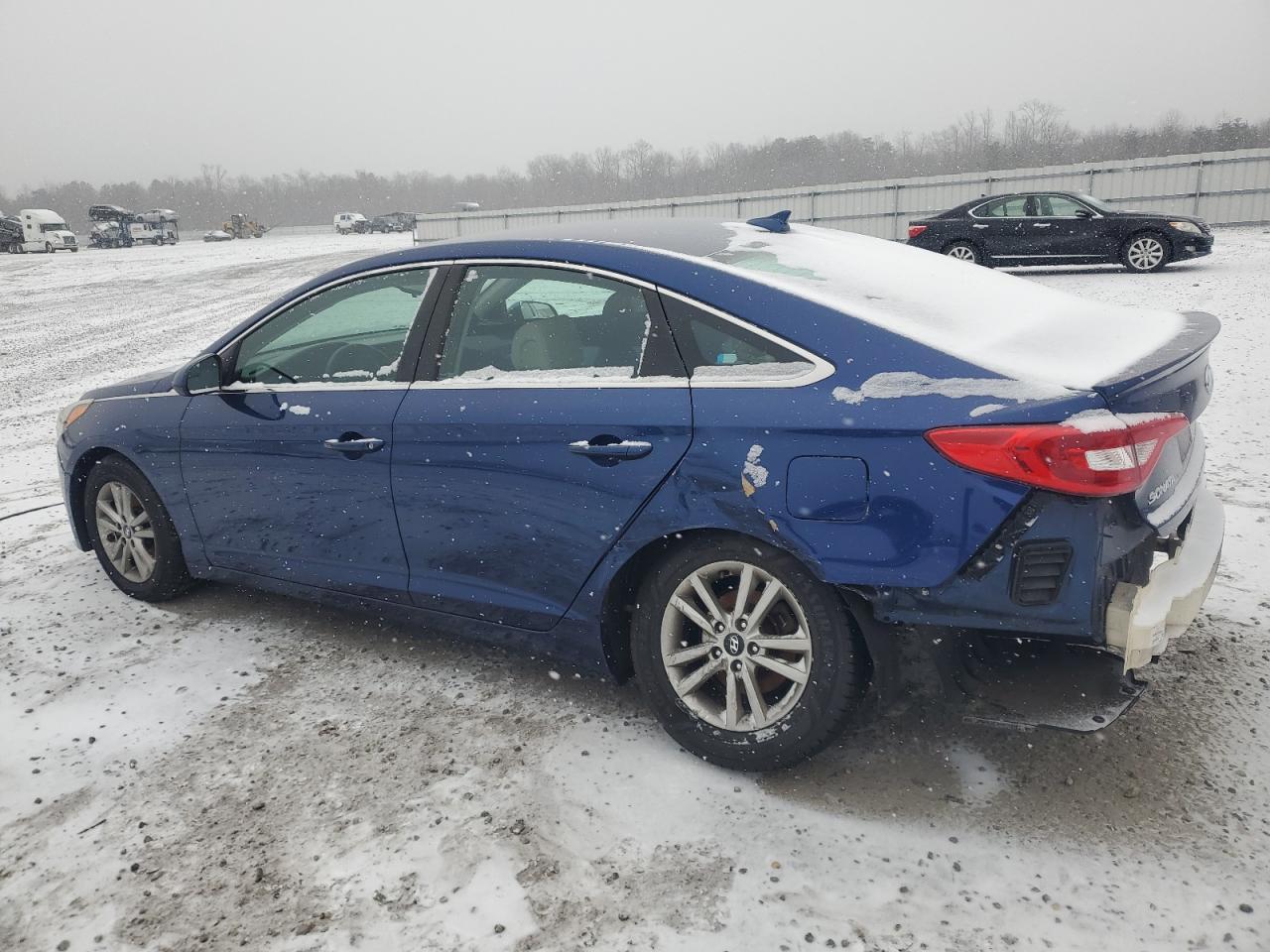 2017 HYUNDAI SONATA SE - Фото 2