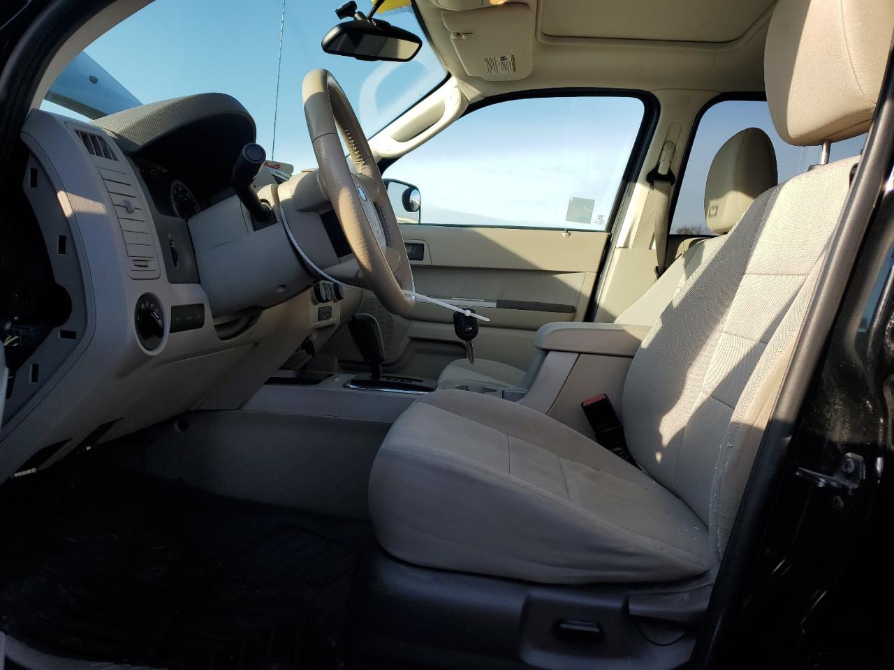 2012 FORD ESCAPE XLT - Image 7