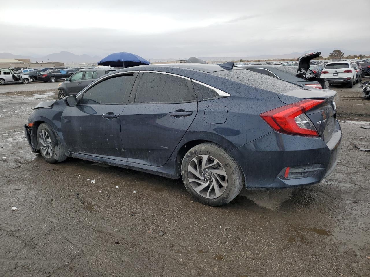 2018 HONDA CIVIC EX - Image 2