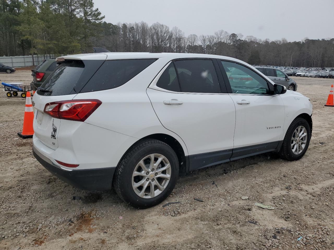 2019 CHEVROLET EQUINOX LT - Image 3