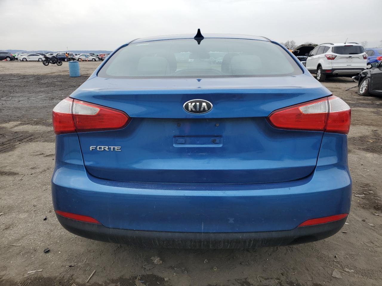 2015 KIA FORTE LX - Фото 6