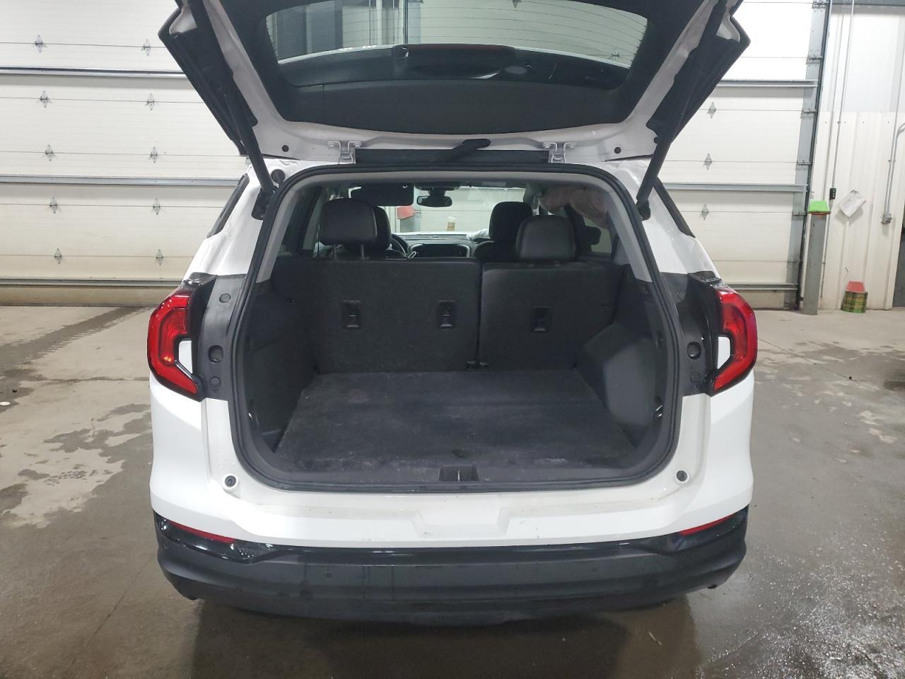 2021 GMC TERRAIN SL - Фото 6