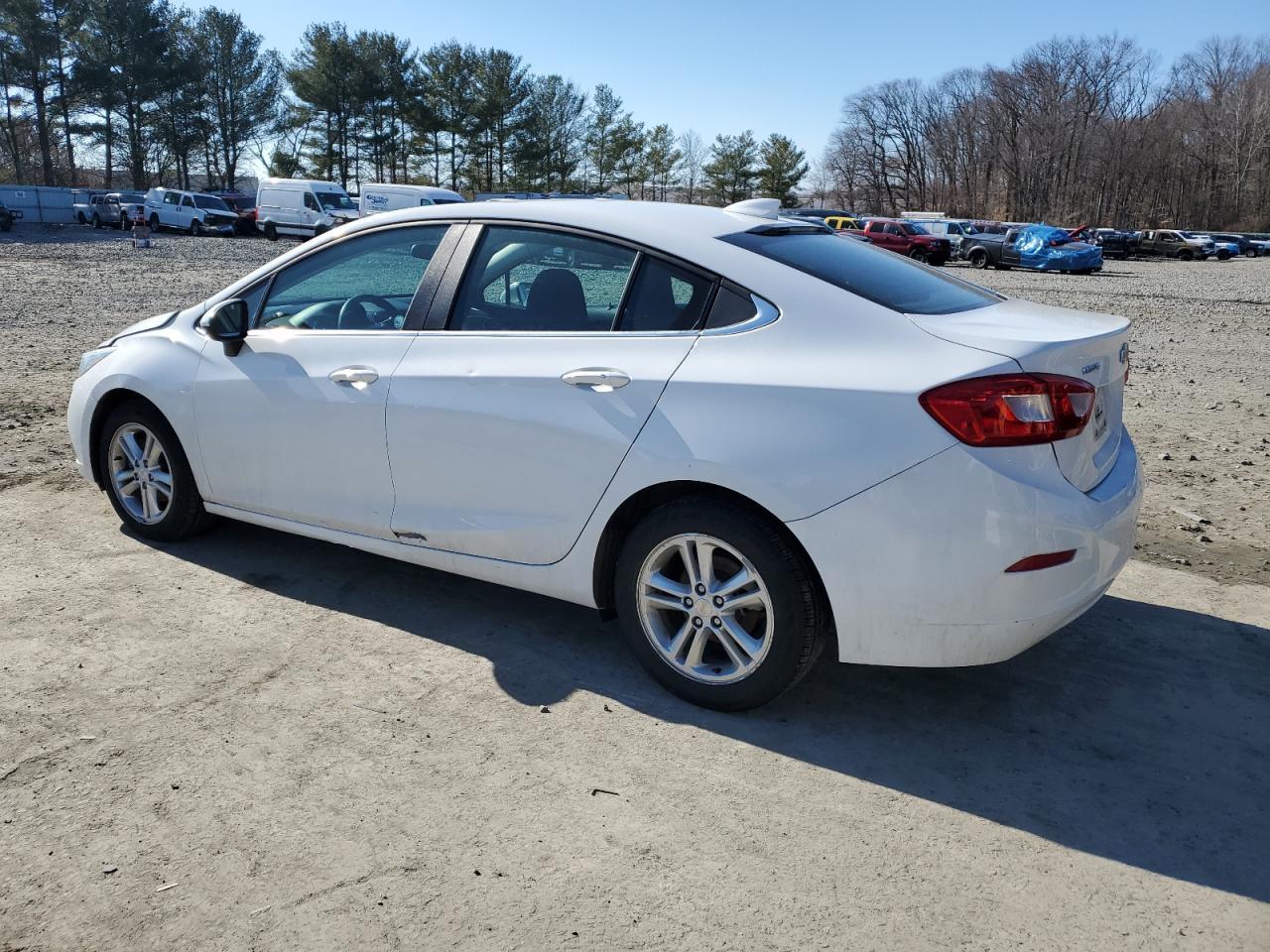 2017 CHEVROLET CRUZE LT - Image 2