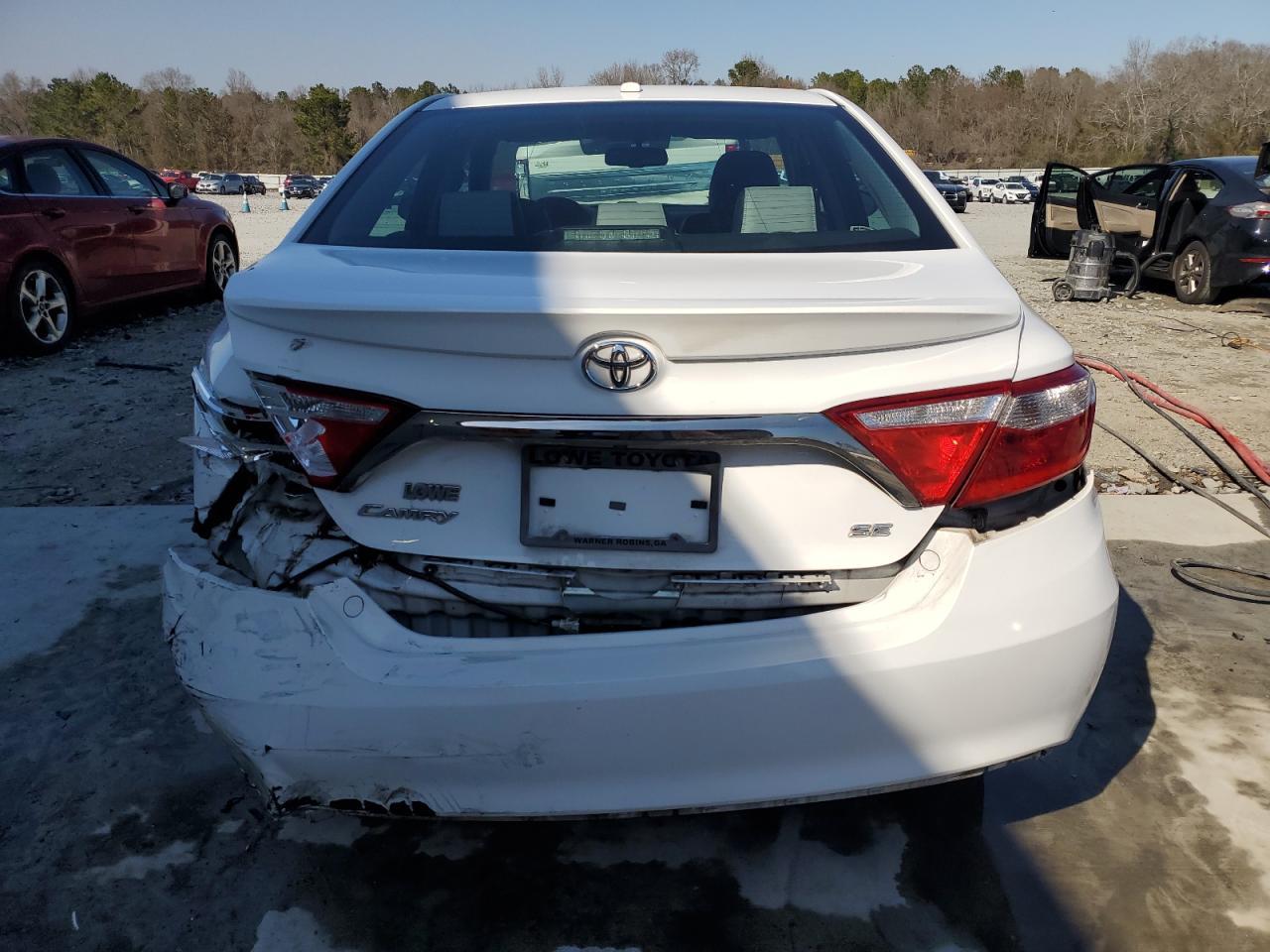 2017 TOYOTA CAMRY LE - Image 6