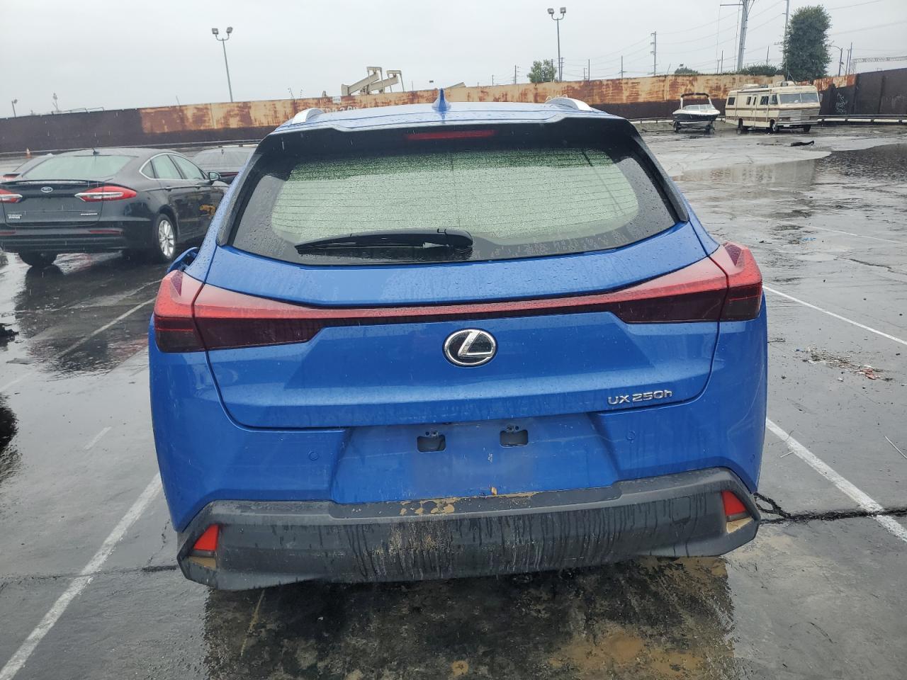 2023 LEXUS UX 250H BA - Image 6
