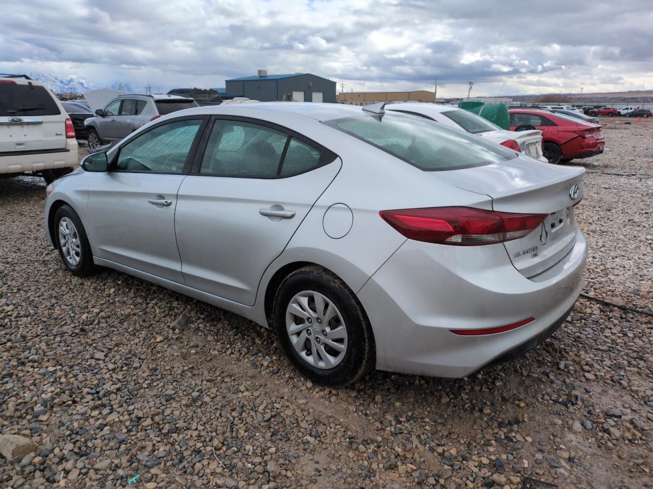2017 HYUNDAI ELANTRA SE - Фото 2