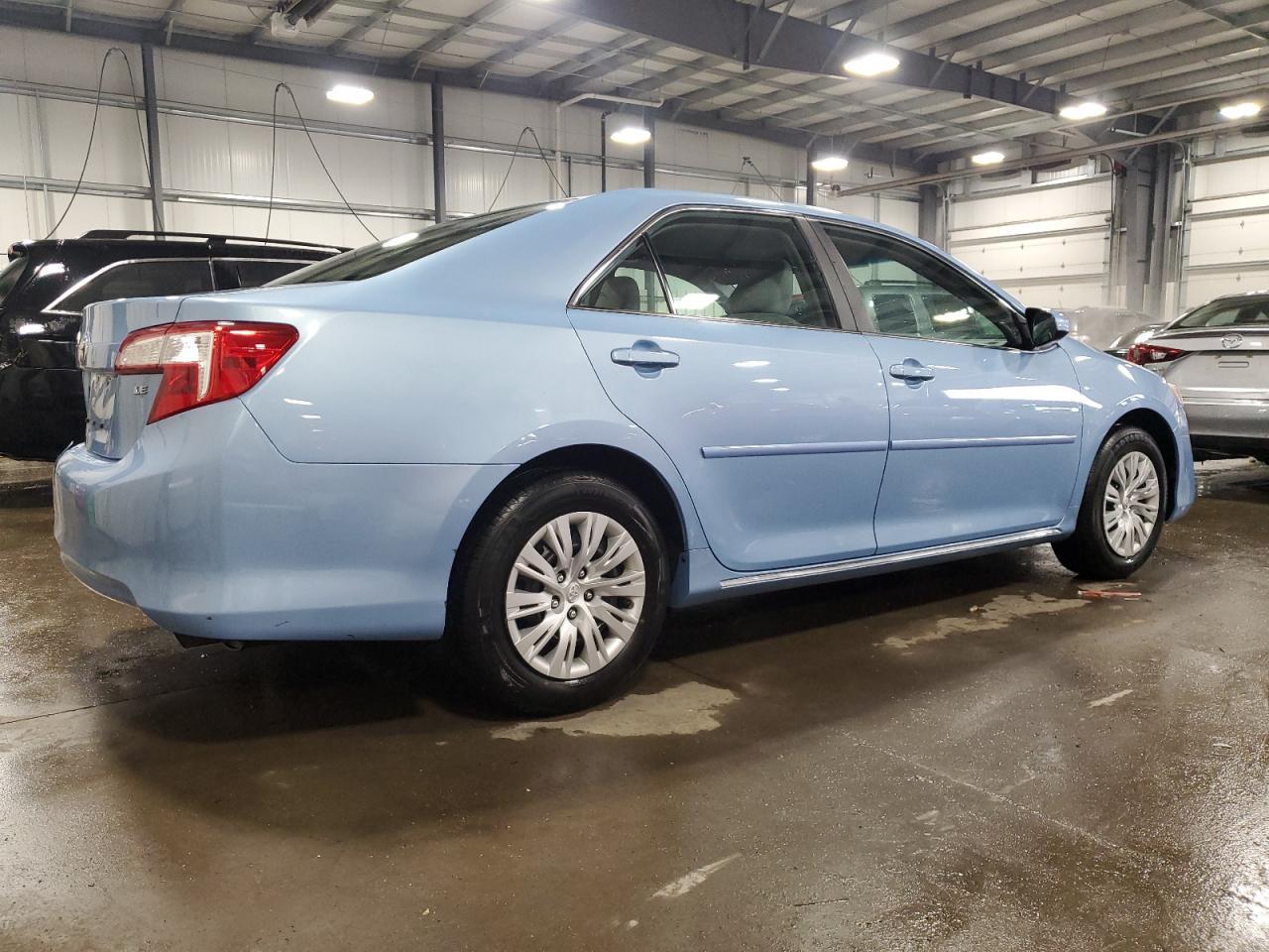 2013 TOYOTA CAMRY L - Image 3