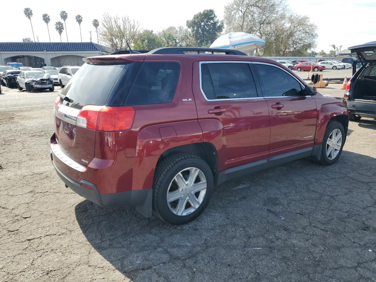 2012 GMC TERRAIN SL - Image 3