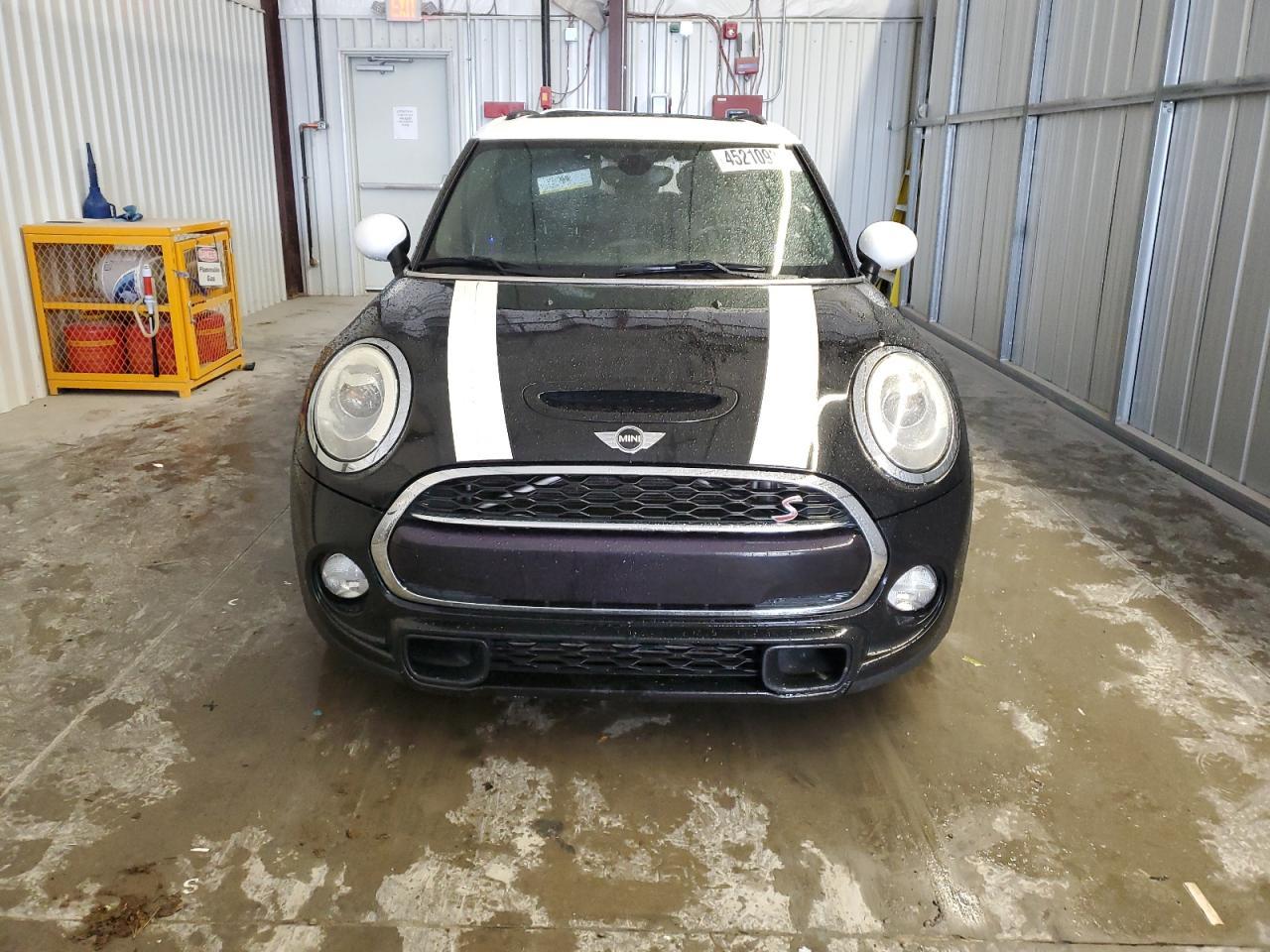 2017 MINI COOPER - Image 5
