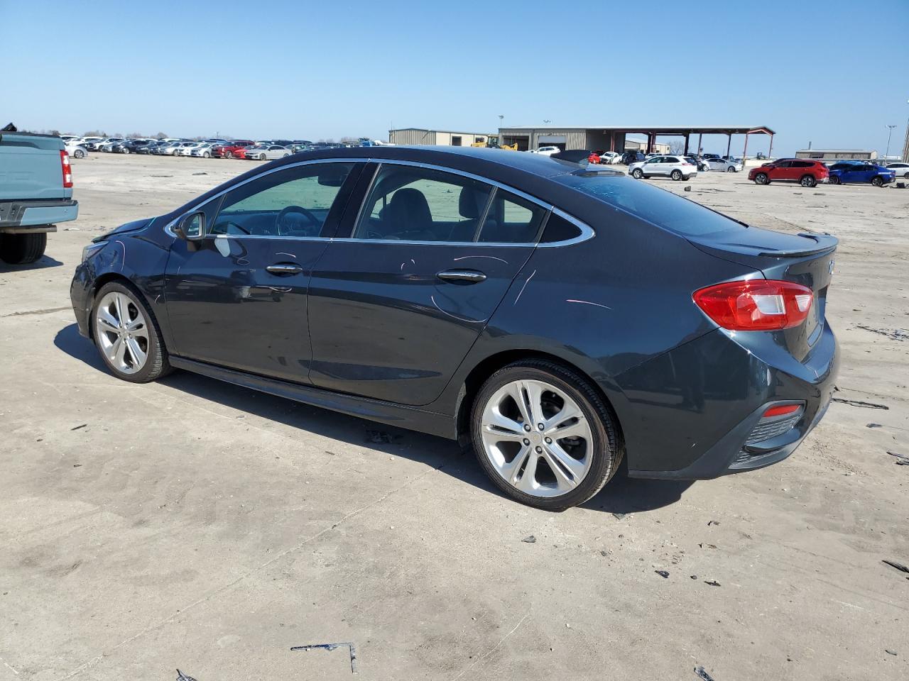 2017 CHEVROLET CRUZE PREM - Image 2