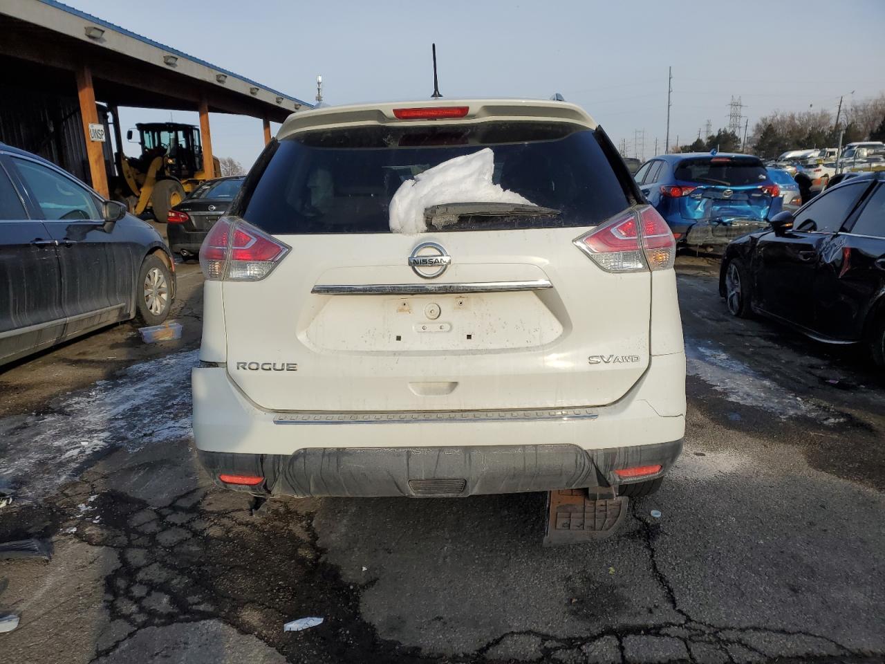 2015 NISSAN ROGUE S - Фото 6