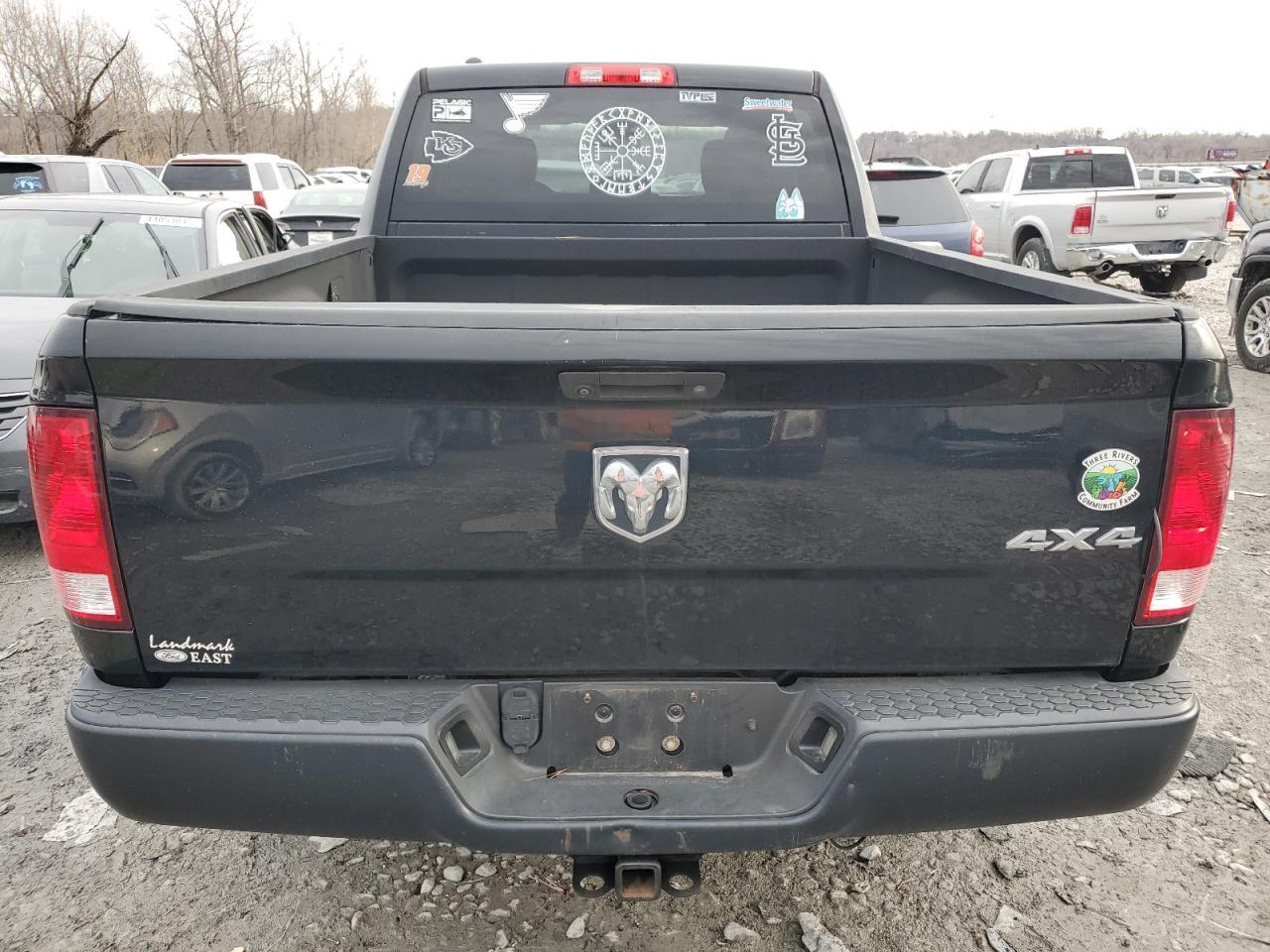 2015 RAM 1500 ST - Image 6