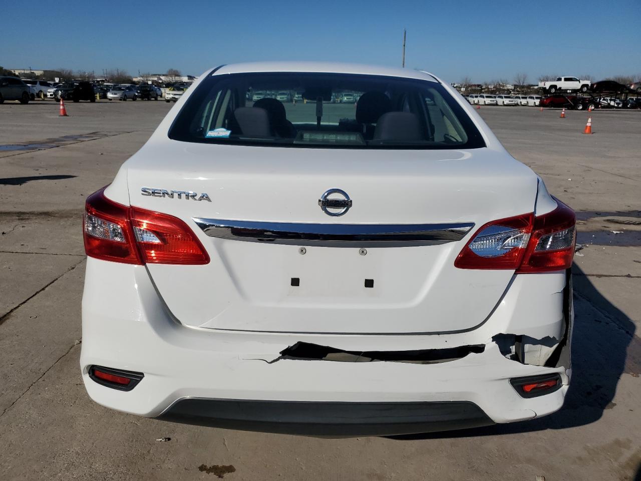 2018 NISSAN SENTRA S - Фото 6