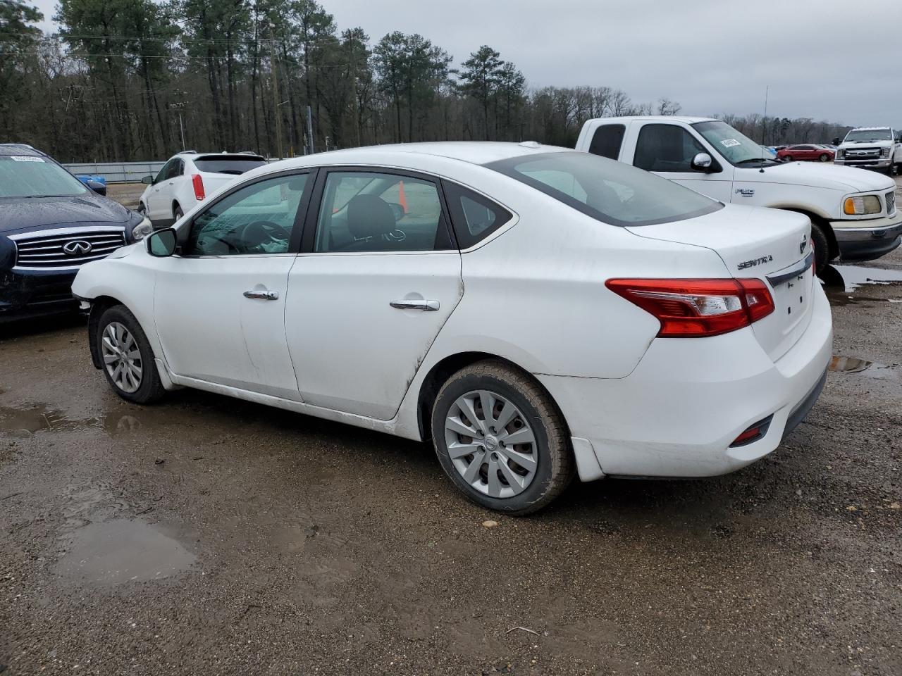 2017 NISSAN SENTRA S - Фото 2