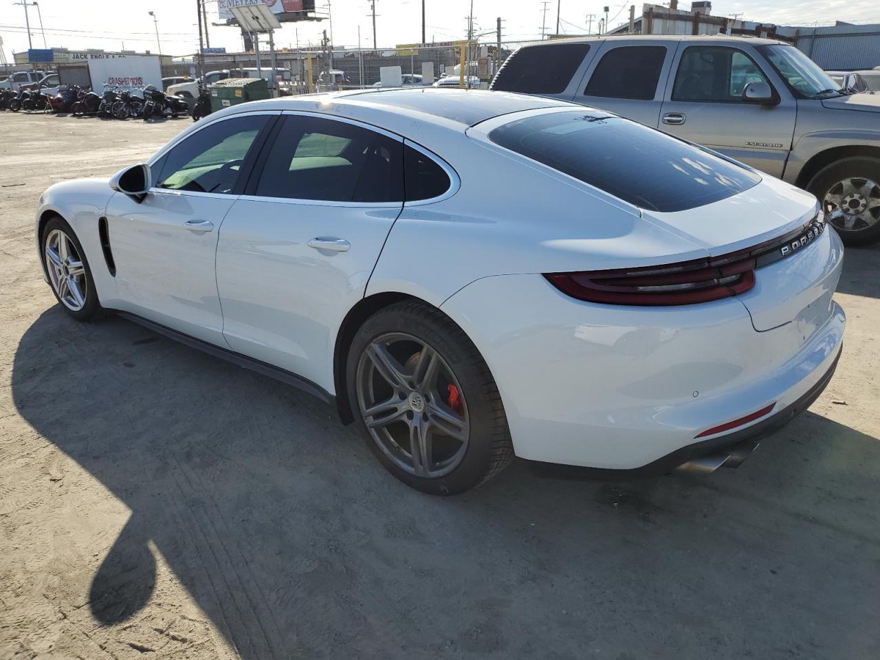 2018 PORSCHE PANAMERA 4 - Image 2