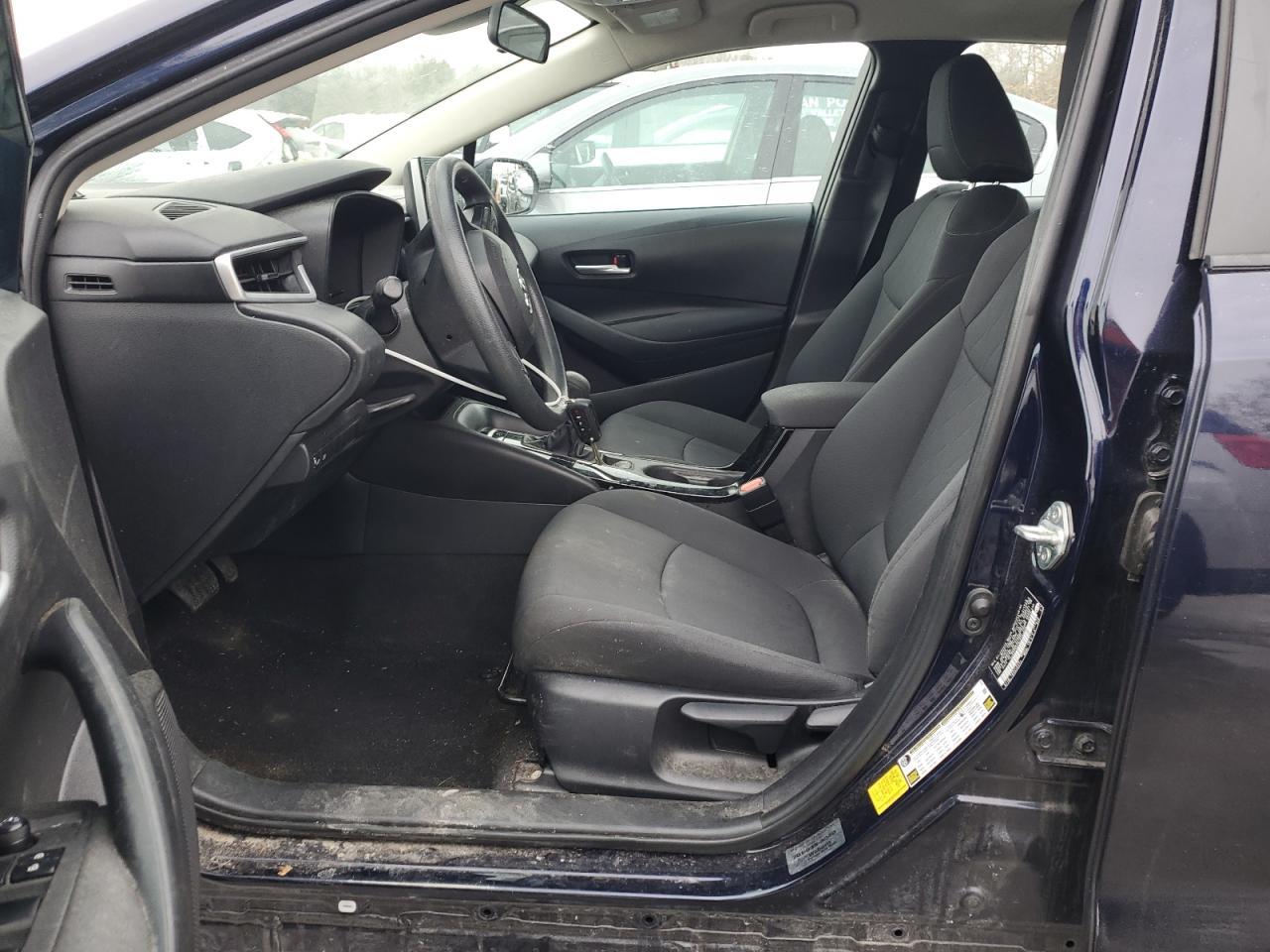 2020 TOYOTA COROLLA LE - Фото 7