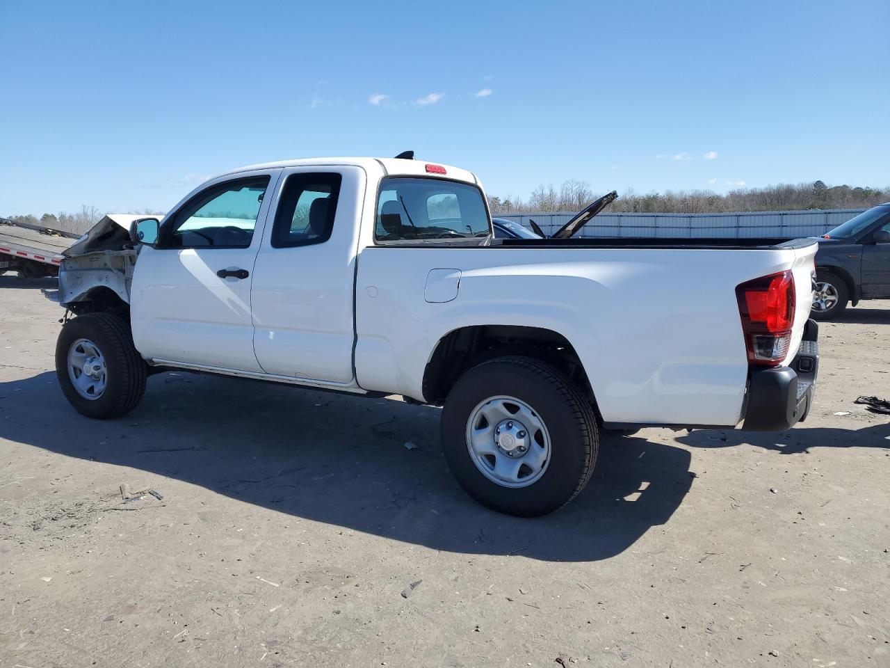 2018 TOYOTA TACOMA ACC - Фото 2