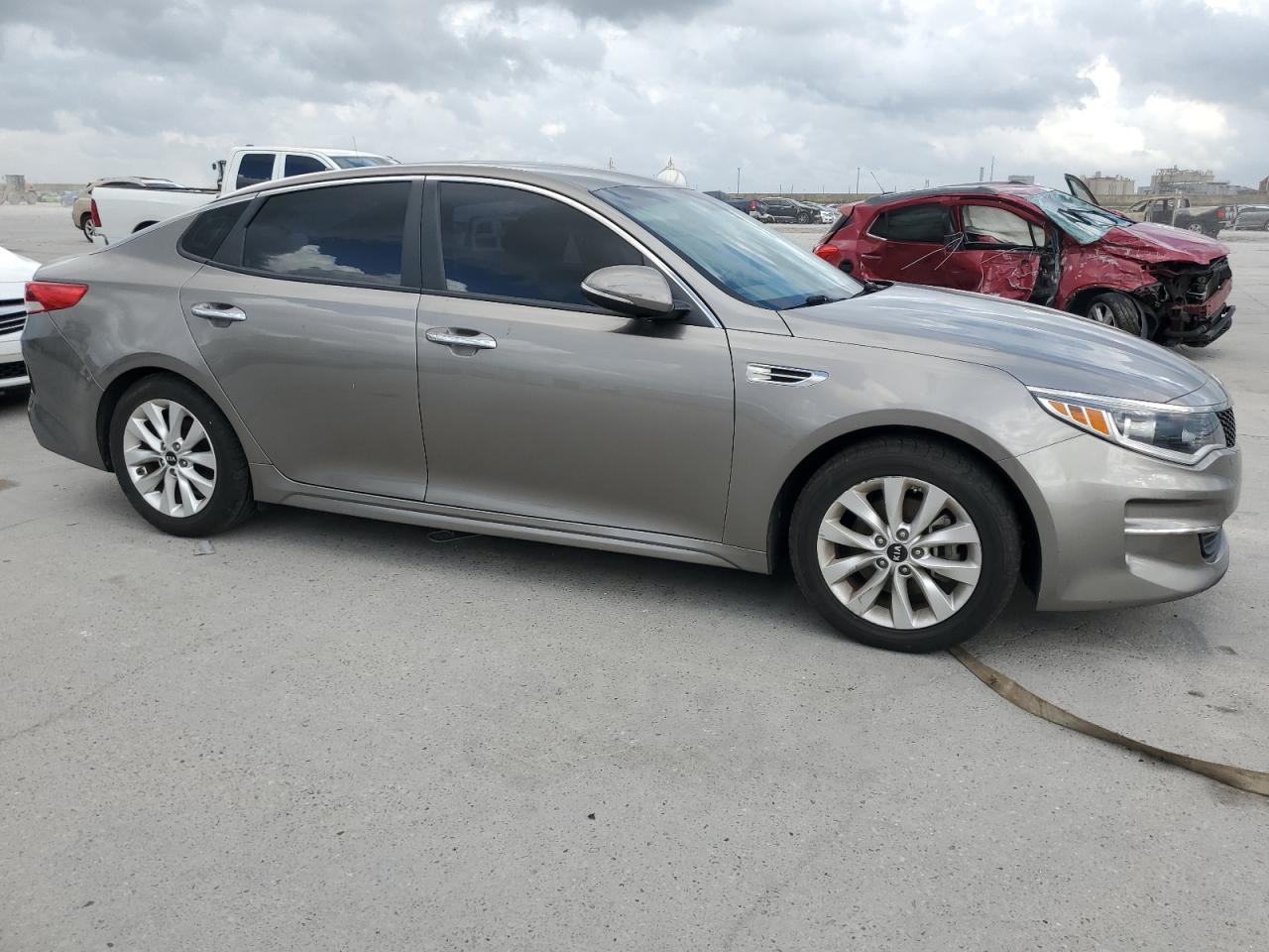 2016 KIA OPTIMA LX - Image 4