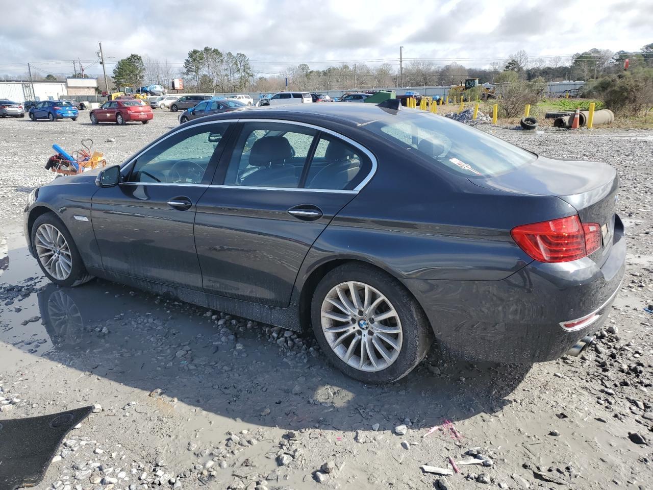 2016 BMW 528 I - Image 2
