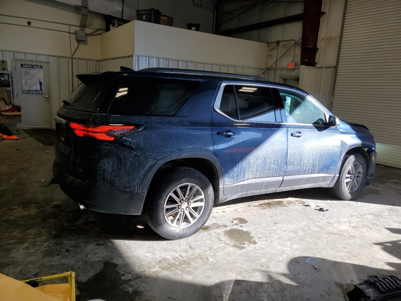 2023 CHEVROLET TRAVERSE L - Фото 3