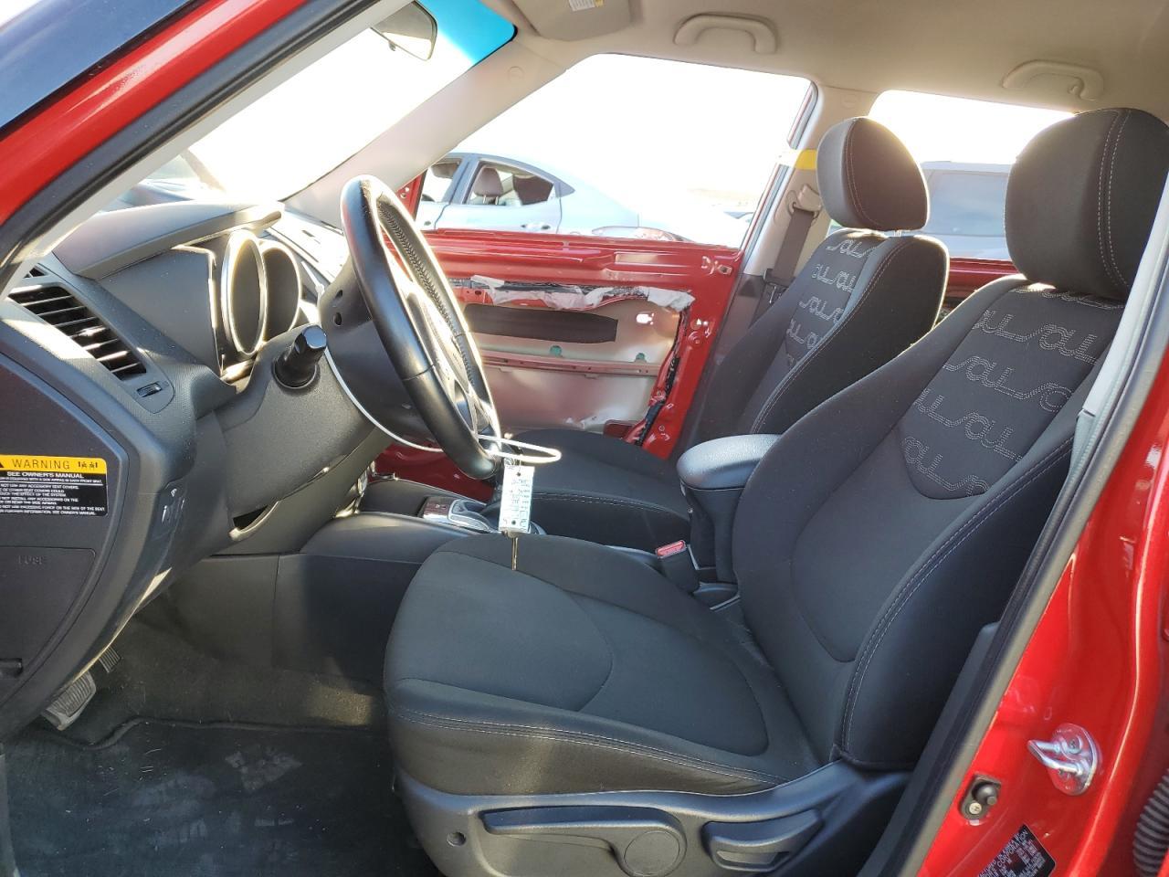 2013 KIA SOUL + - Image 7