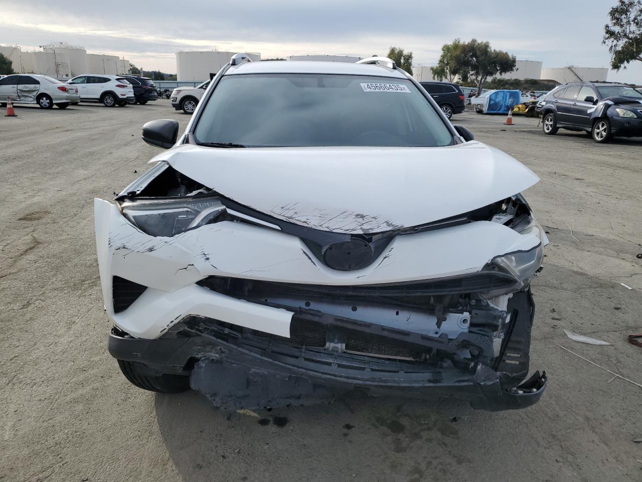 2016 TOYOTA RAV4 LE - Фото 5