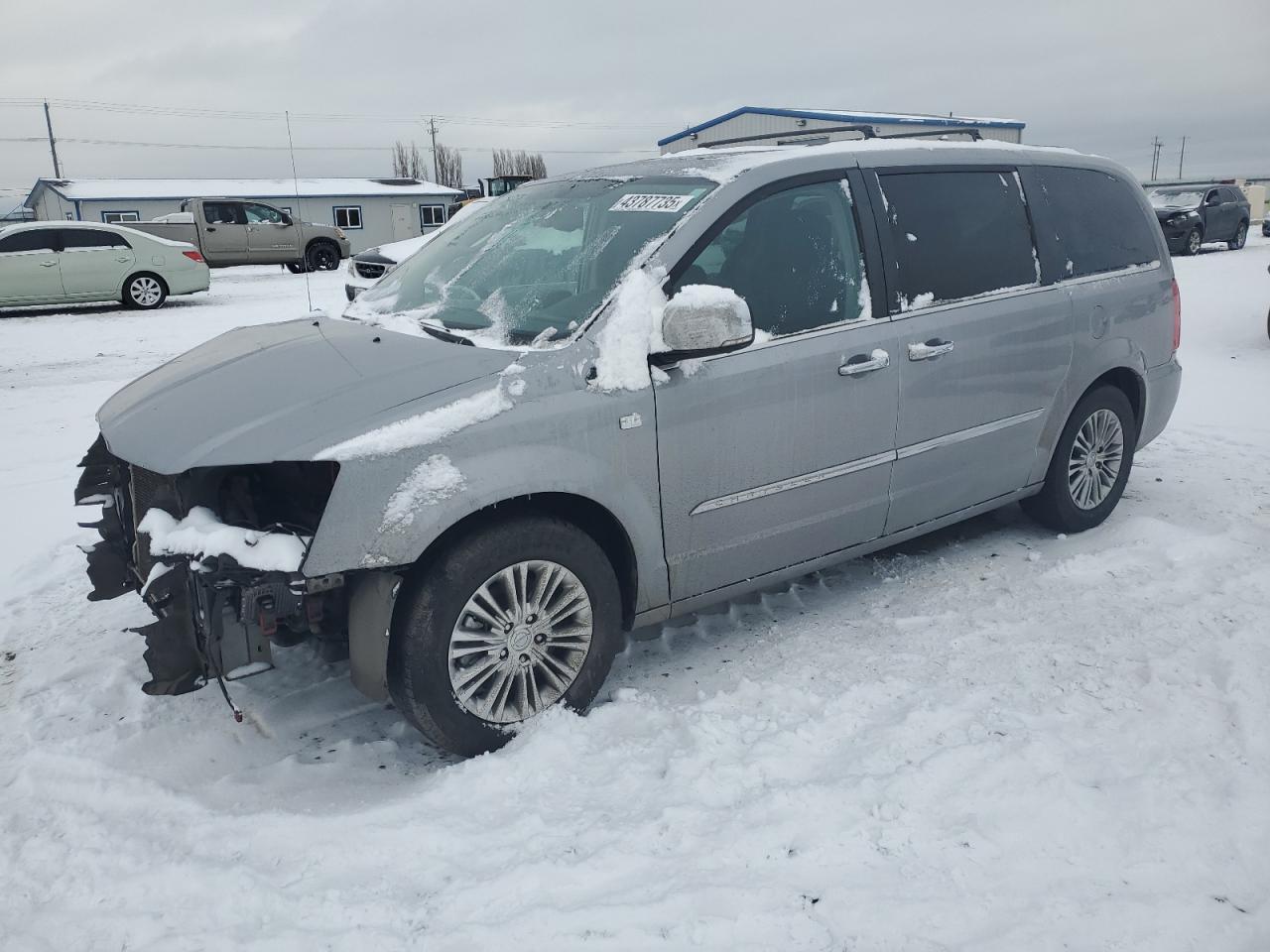 2014 CHRYSLER TOWN & COU