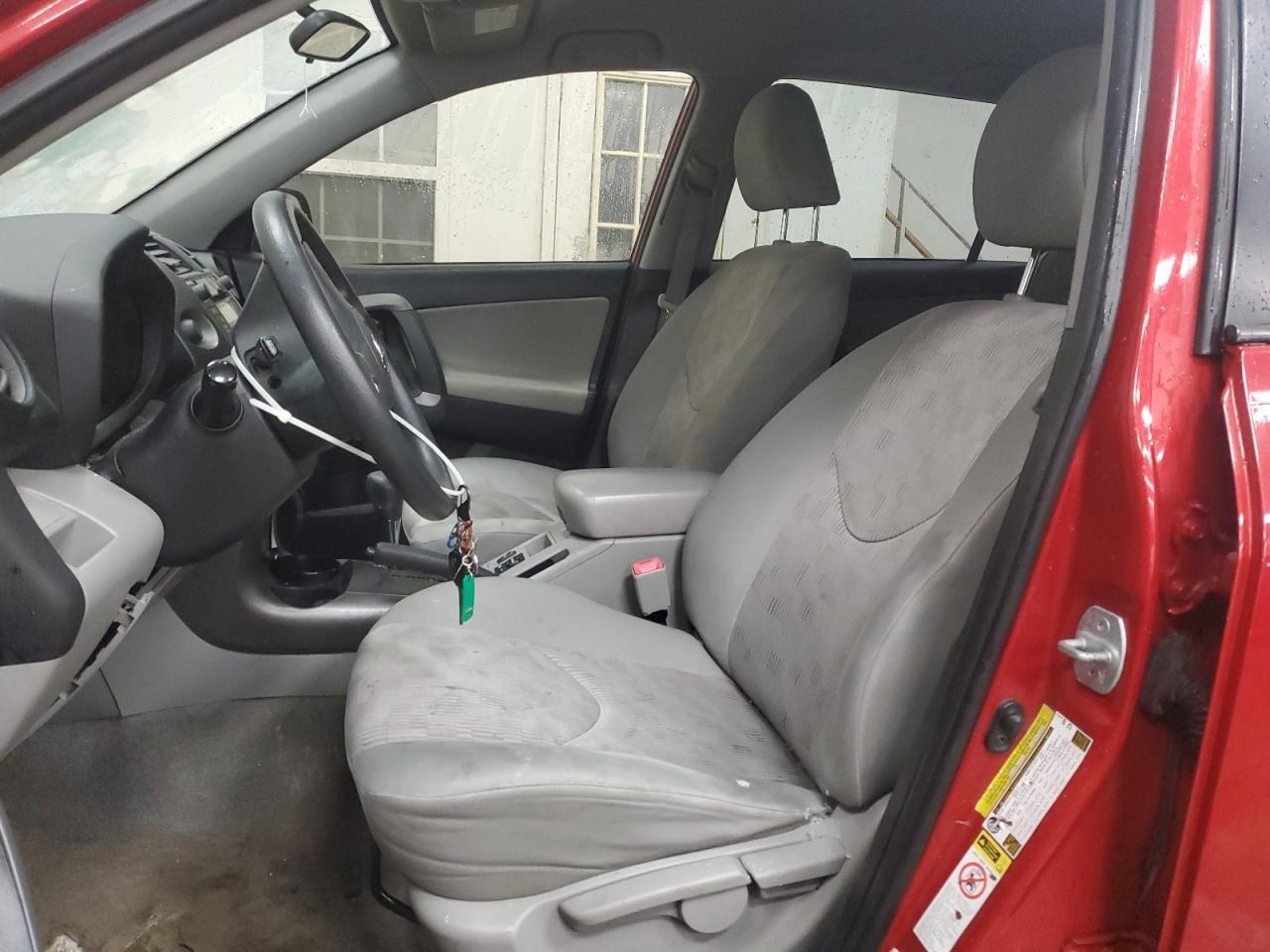 2011 TOYOTA RAV4 - Image 7