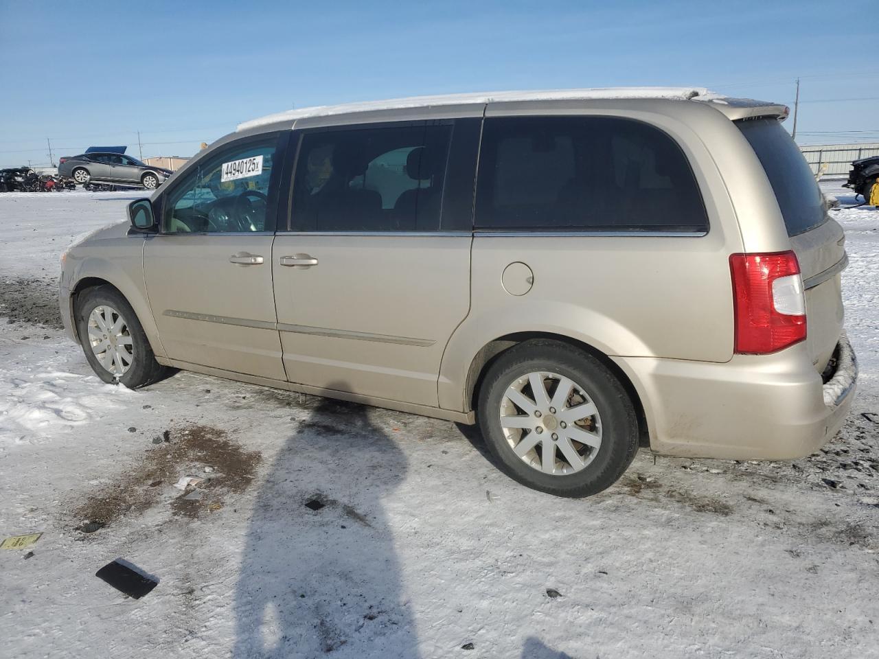 2014 CHRYSLER TOWN & COU - Image 2