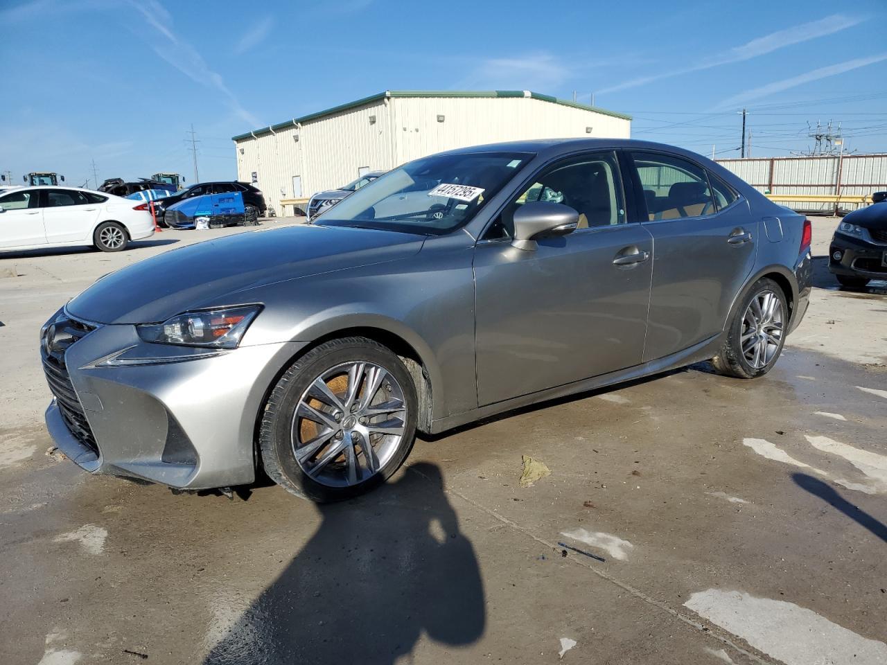 2019 LEXUS IS 300