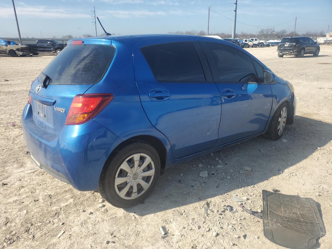 2016 TOYOTA YARIS L - Image 3