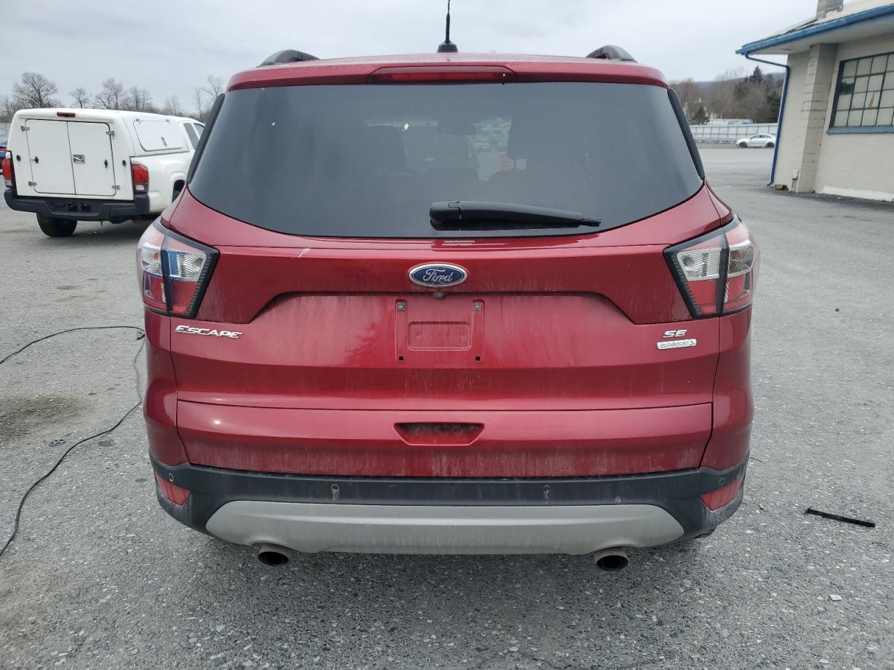 2017 FORD ESCAPE SE - Фото 6