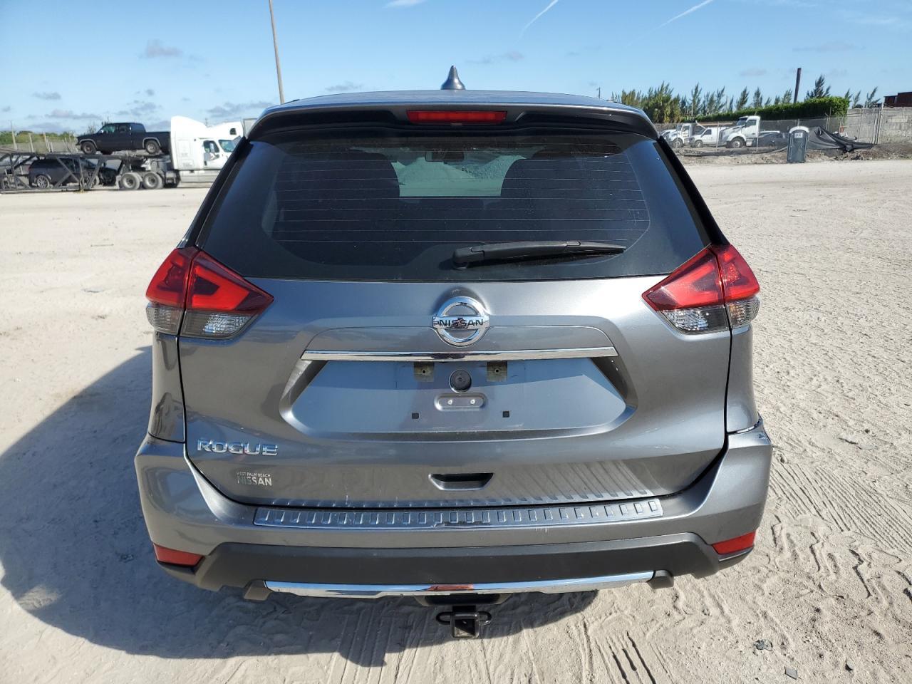 2018 NISSAN ROGUE S - Фото 6