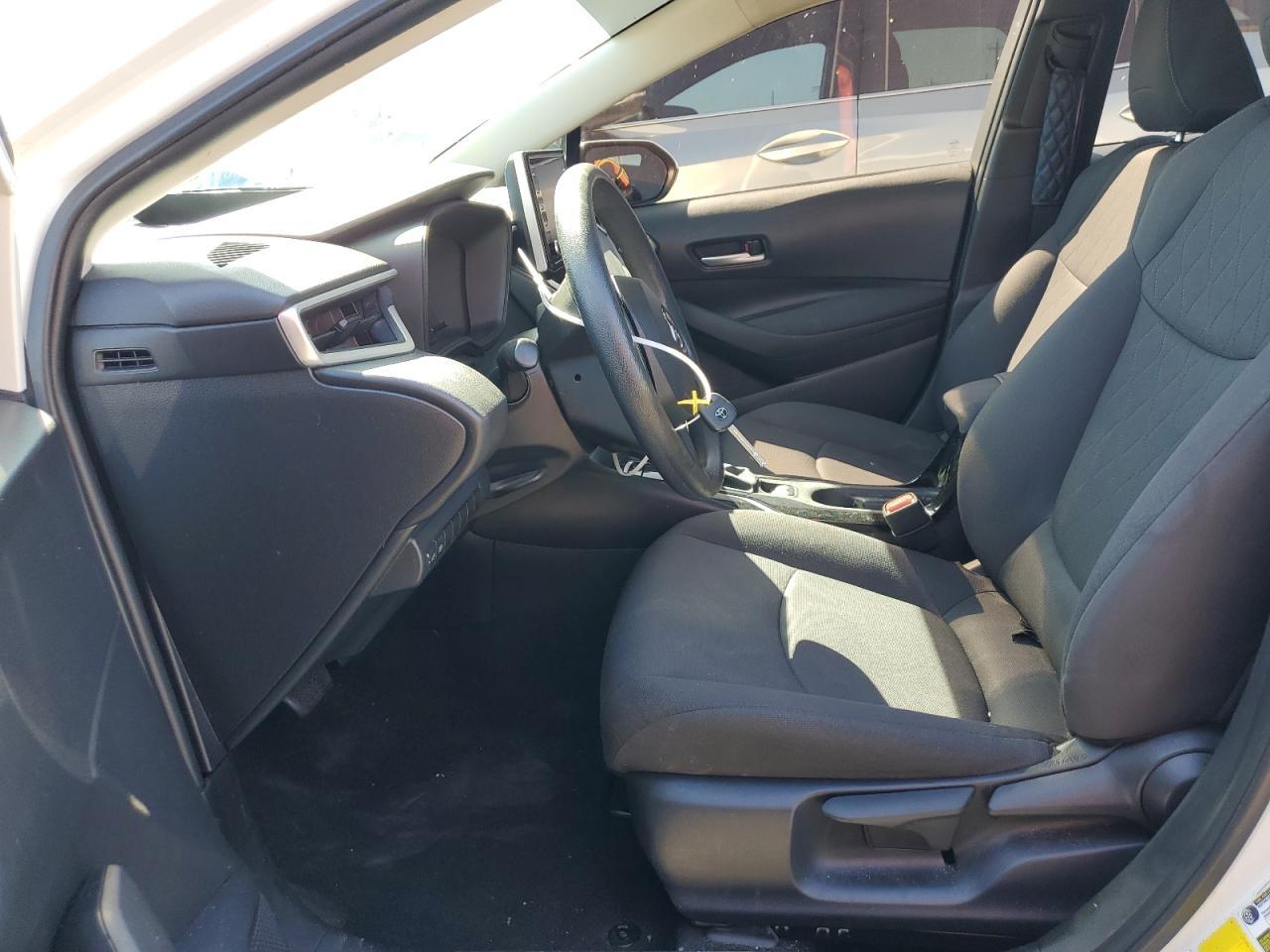 2021 TOYOTA COROLLA LE - Фото 7