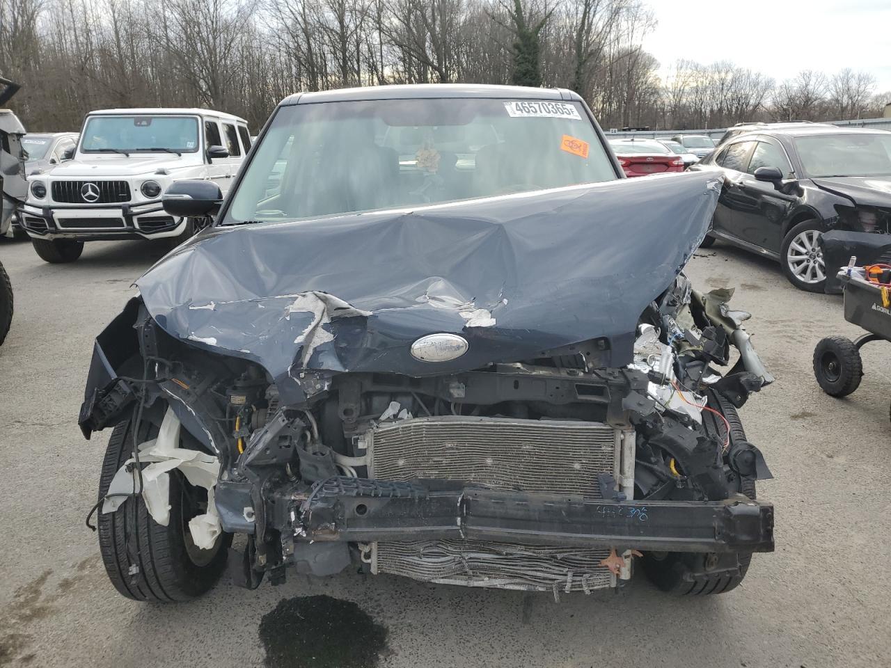 2014 KIA SOUL + - Фото 5
