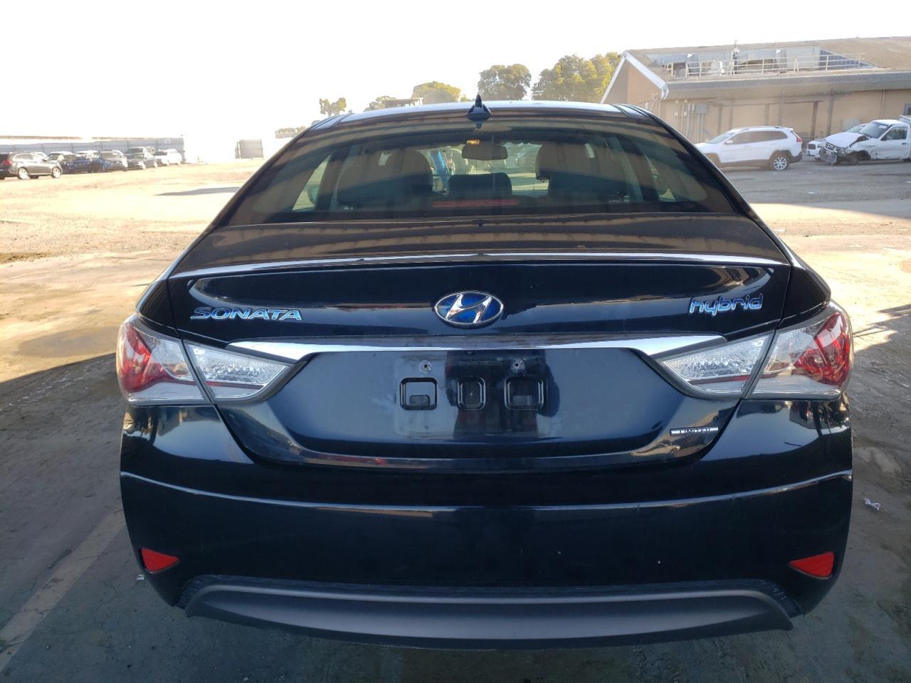 2013 HYUNDAI SONATA HYB - Фото 6