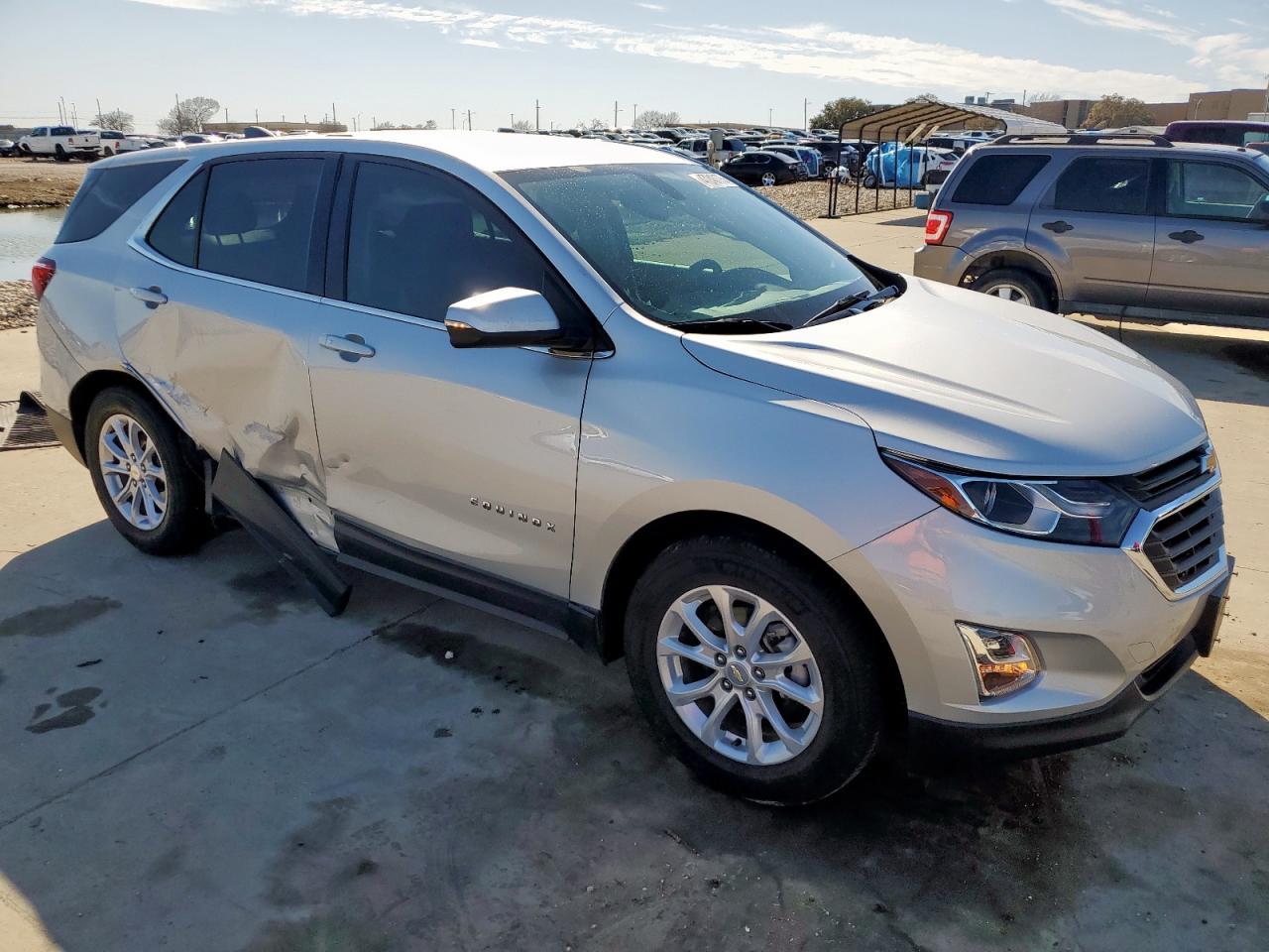 2019 CHEVROLET EQUINOX LT - Фото 4