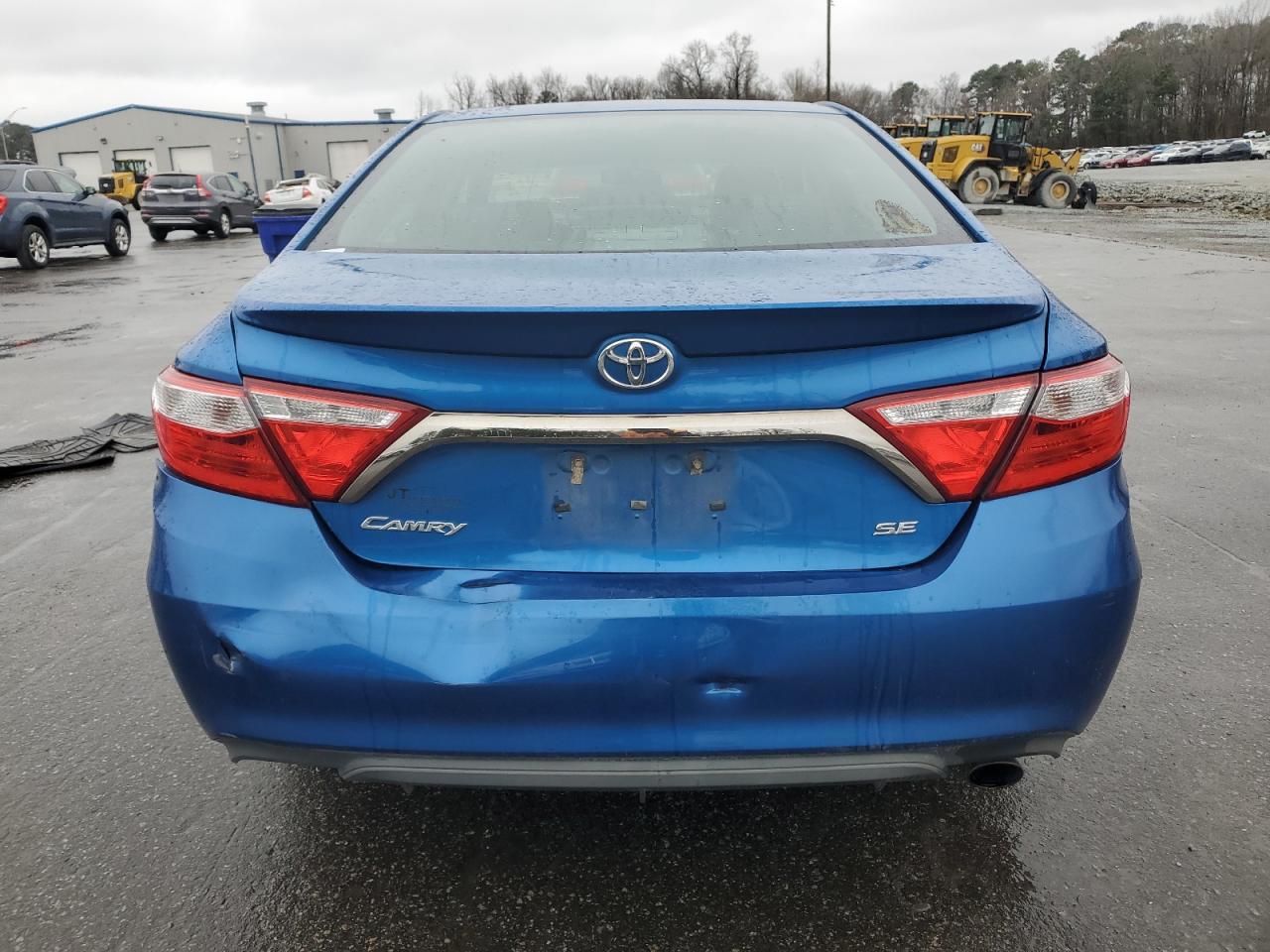 2017 TOYOTA CAMRY LE - Фото 6