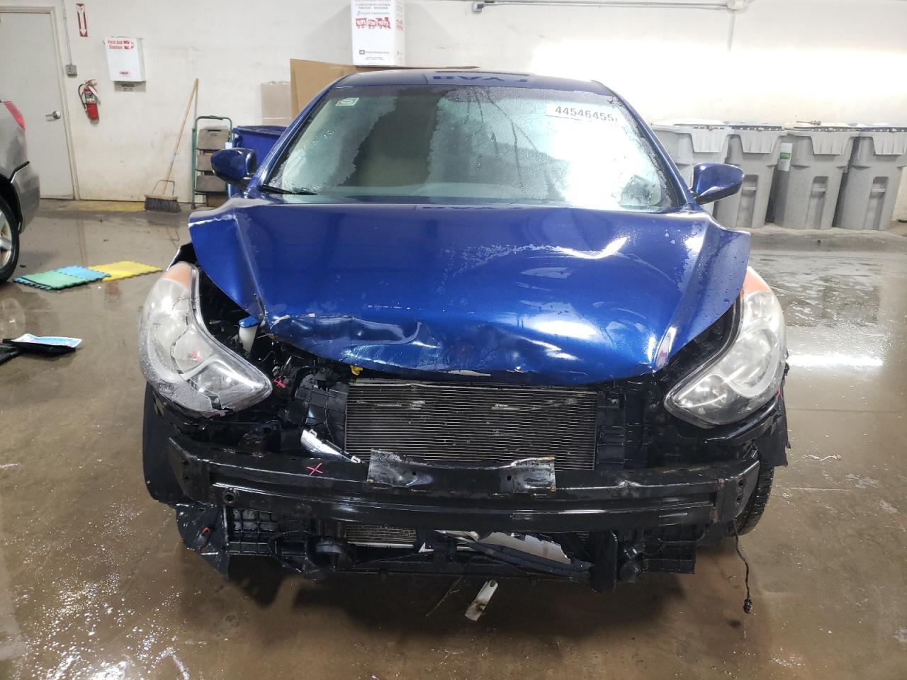 2013 HYUNDAI ELANTRA GL - Image 5