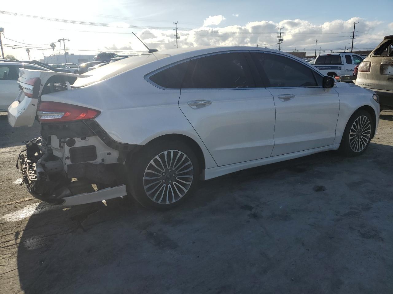 2017 FORD FUSION SE - Image 3