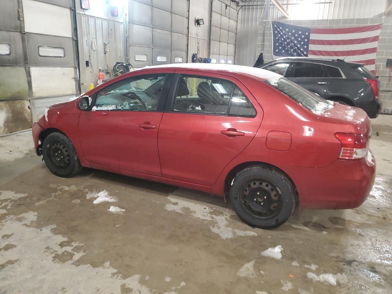 2012 TOYOTA YARIS - Image 2