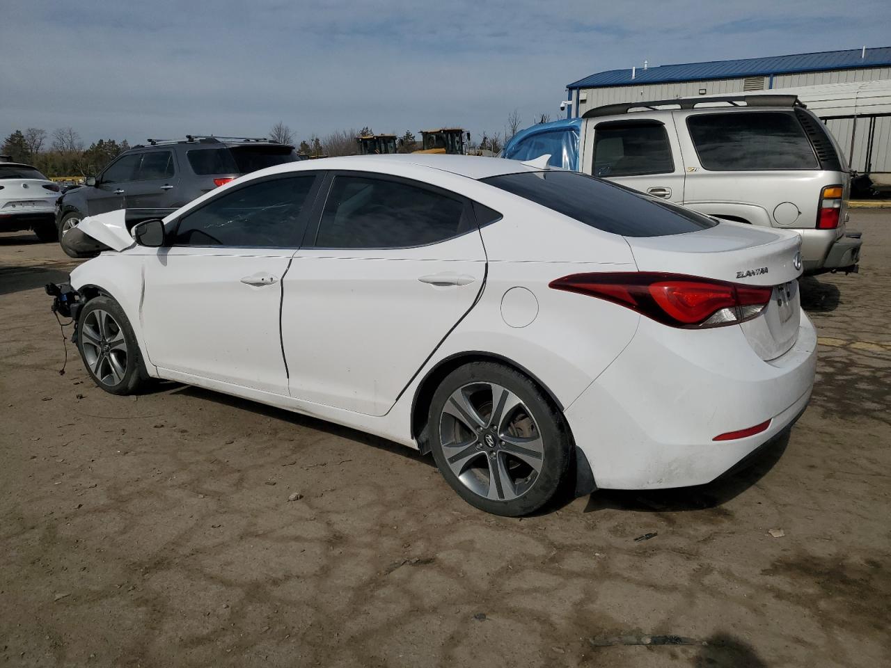 2015 HYUNDAI ELANTRA SE - Image 2