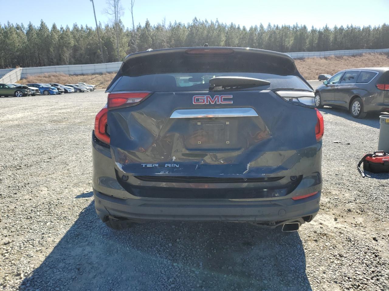 2018 GMC TERRAIN SL - Image 6