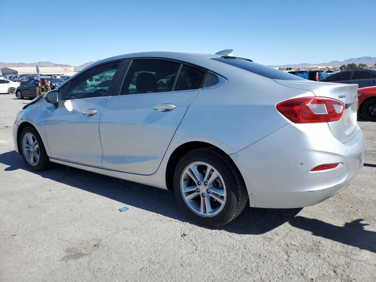 2017 CHEVROLET CRUZE LT - Фото 2