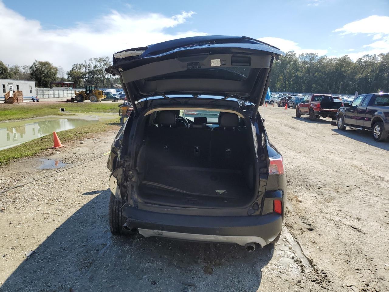 2020 FORD ESCAPE SEL - Image 6