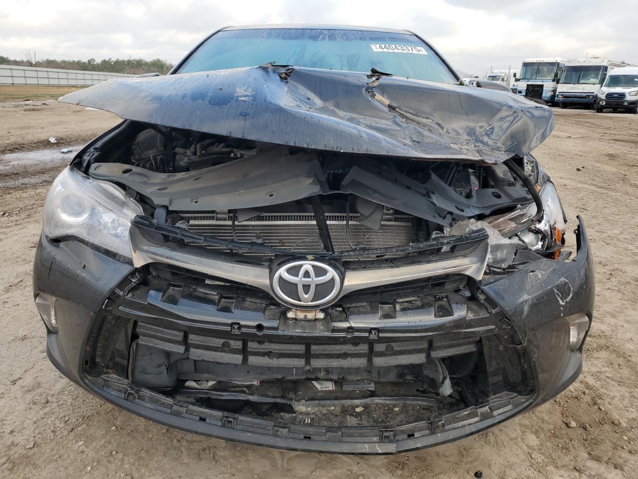 2017 TOYOTA CAMRY LE - Фото 5