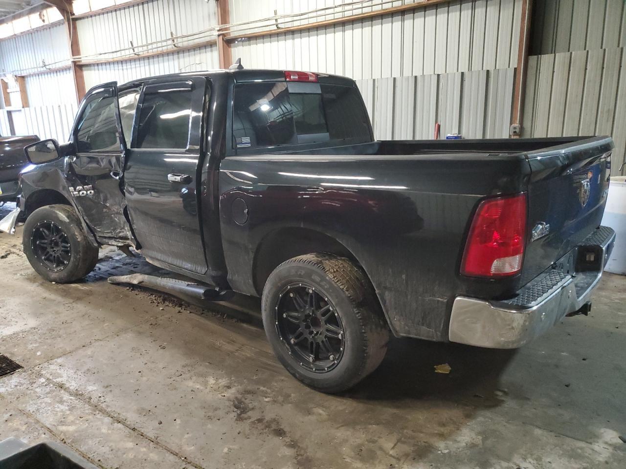 2017 RAM 1500 SLT - Image 2