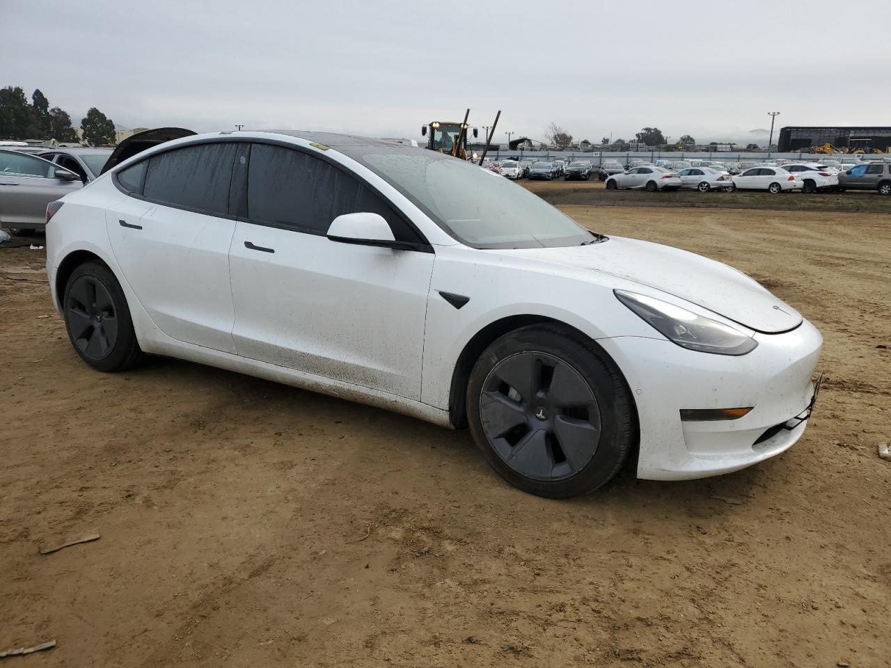 2021 TESLA MODEL 3 - Фото 4